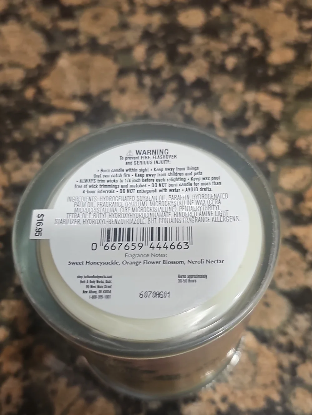 Bath & Body Works Backyard Honeysuckle Single Wick Candle